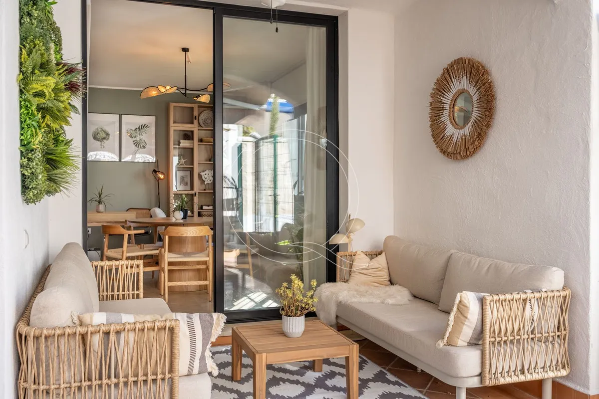 6a5371e8-329d-42ea-8636-111a76cd3f43