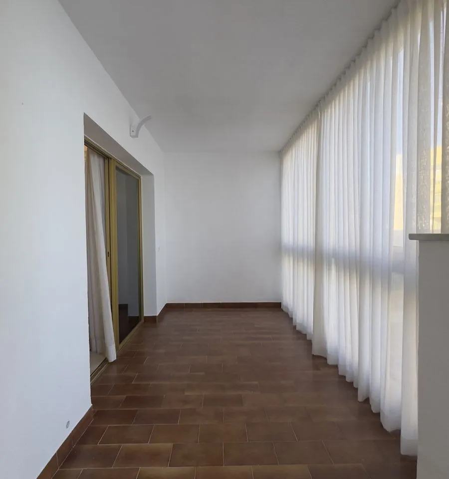 7c3db0f6-df65-4261-8bc6-871f151ac82e