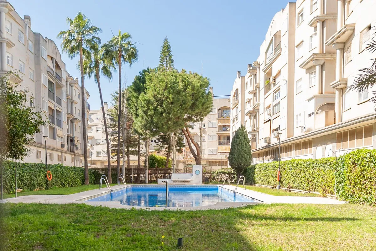 050e4602-7599-49cc-b0c4-dc936a025b08