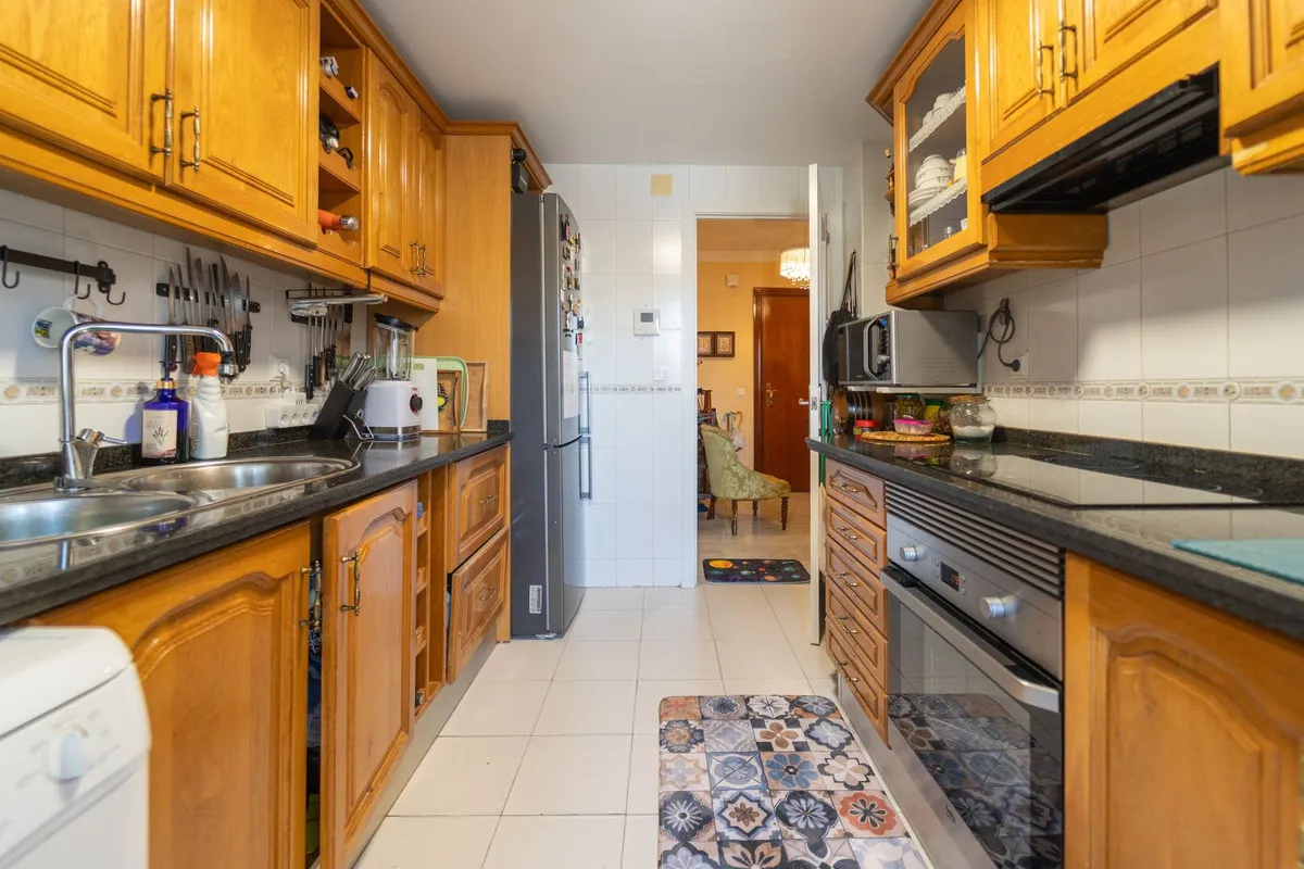 0a13078a-ed82-49b0-ba72-f363e3119658