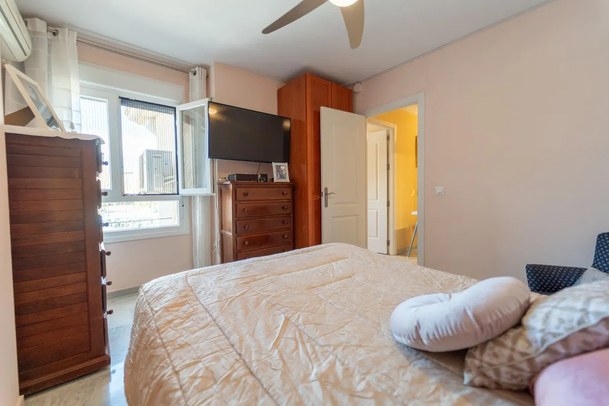 9c79eb63-0ddb-410c-96bc-f2cd3e814dad