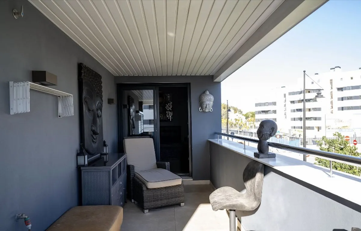 1334ab8c-0163-4944-bcd1-170dd385a928