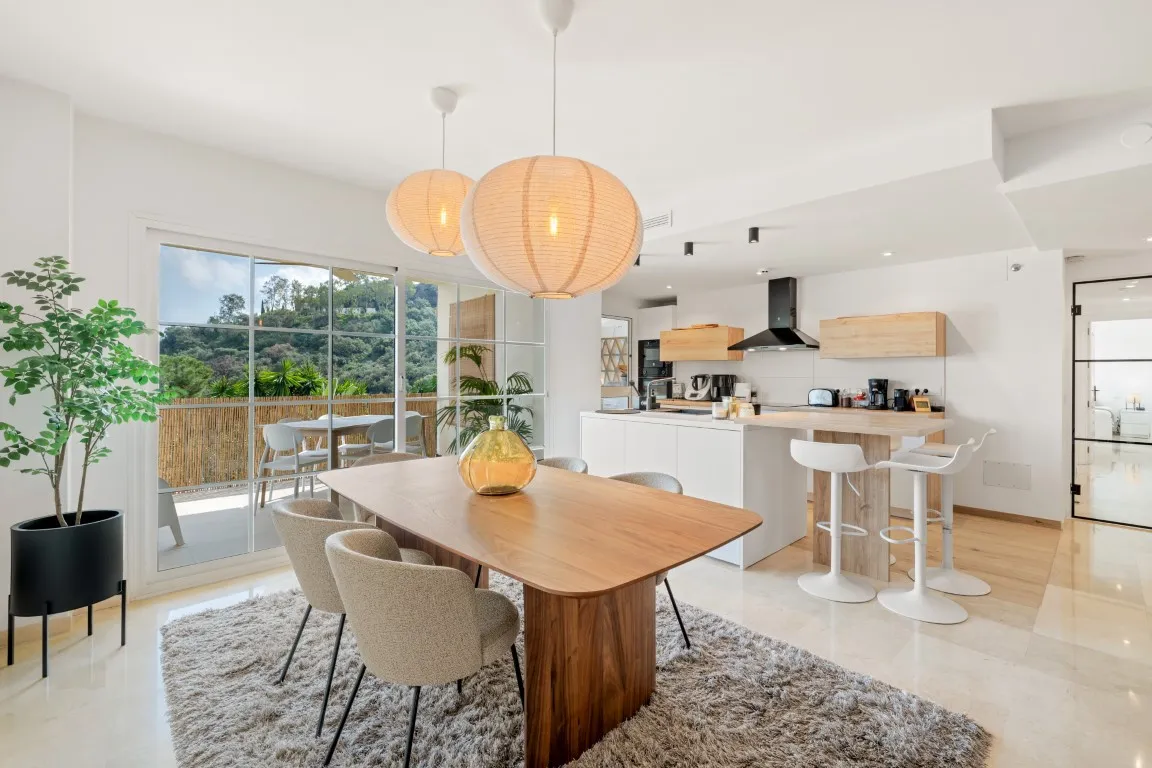 1c044933-4183-4a63-ac00-d5dcb4d0f6bc