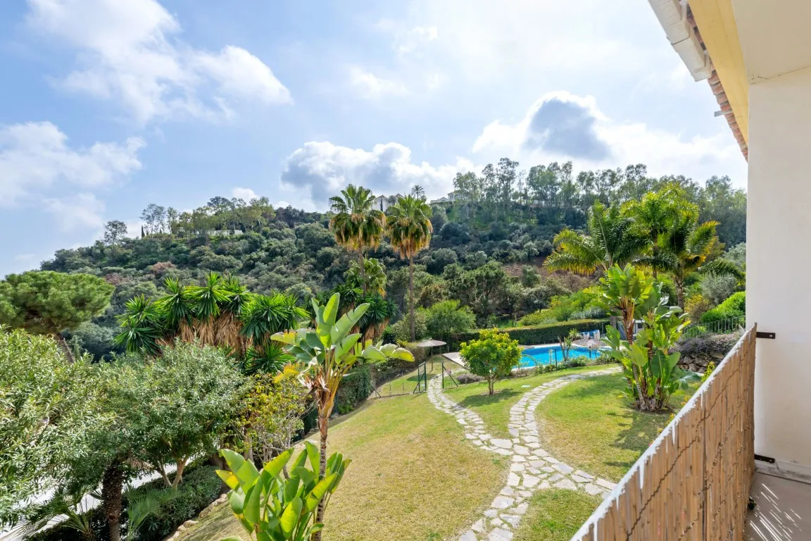 754bfdfd-06b9-46f9-9d3b-af0ec8934937