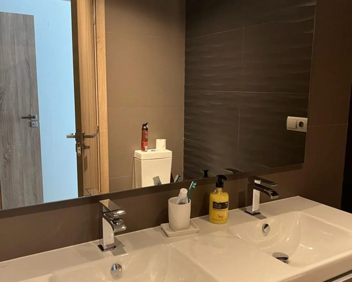 e7fadfa7-219b-4a9f-84ee-58d347b6e20e