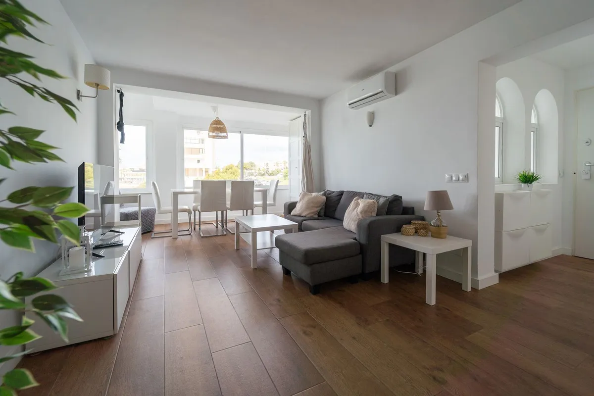 6c343dca-0bc9-45ad-9e95-b7509f818c02