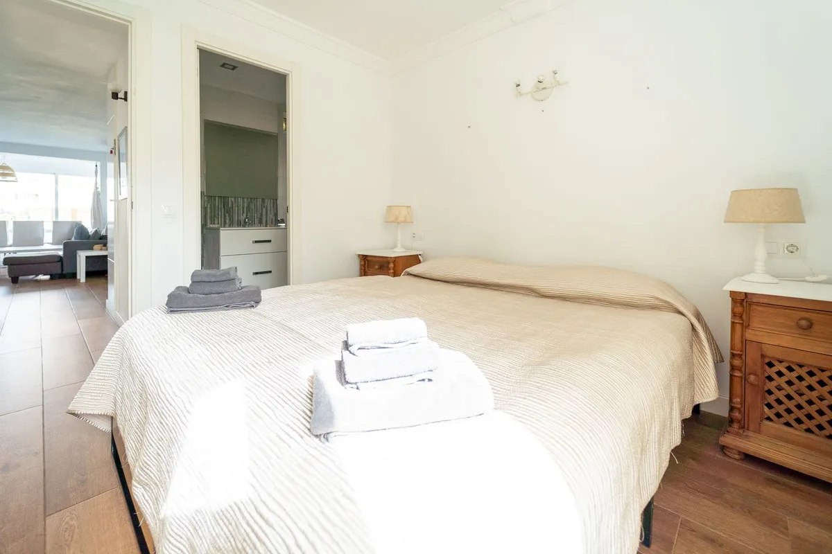 77368c88-e435-4dc4-8e60-b0bad6585871