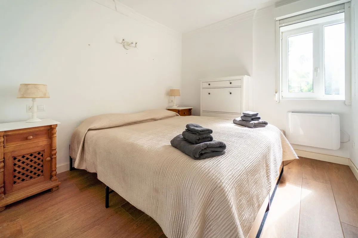 bf212cc5-3a27-4c68-a835-dcc1f9274f5f