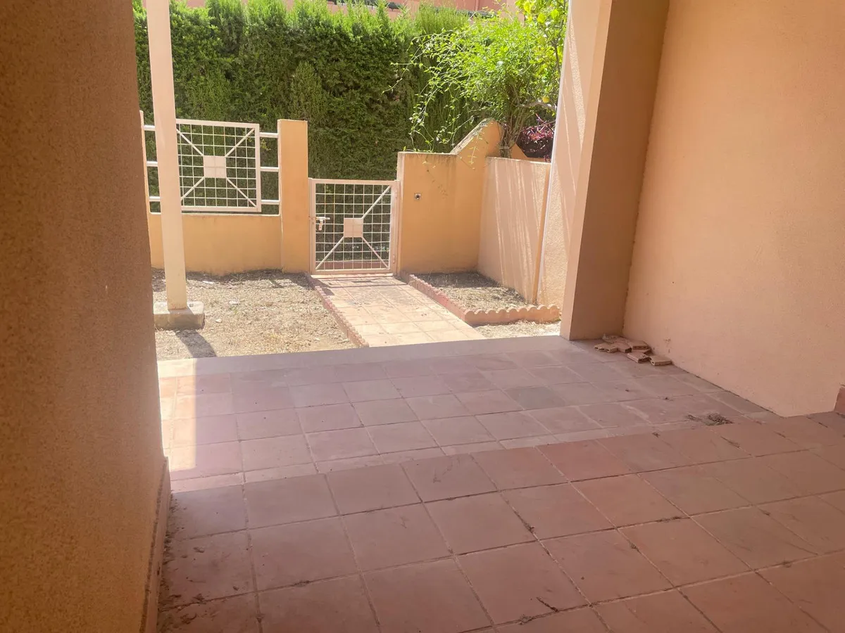 a3525747-a06b-48db-bb78-b793689f0837