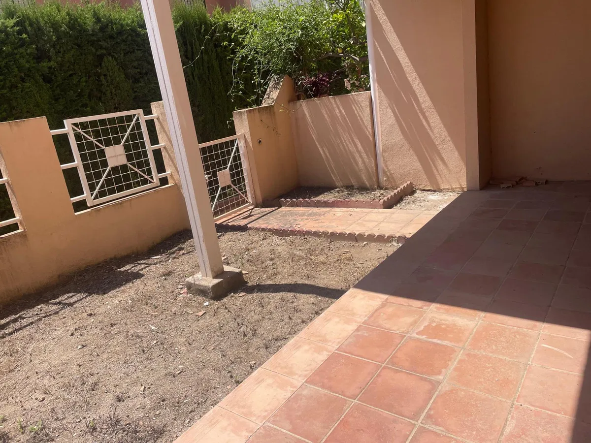 dc66e3c8-4ba0-483d-afd4-78285bab2cca