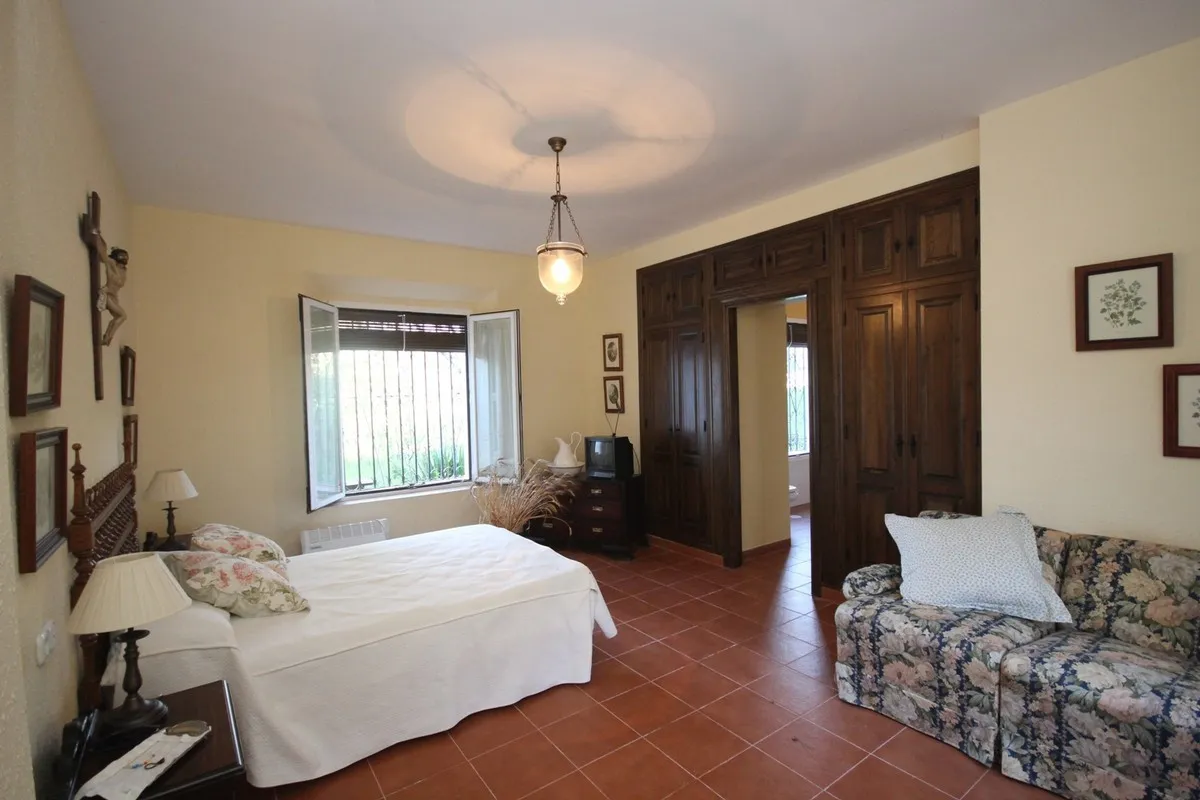 89d1a67f-5439-4b98-b0bb-ad5e3a228d61