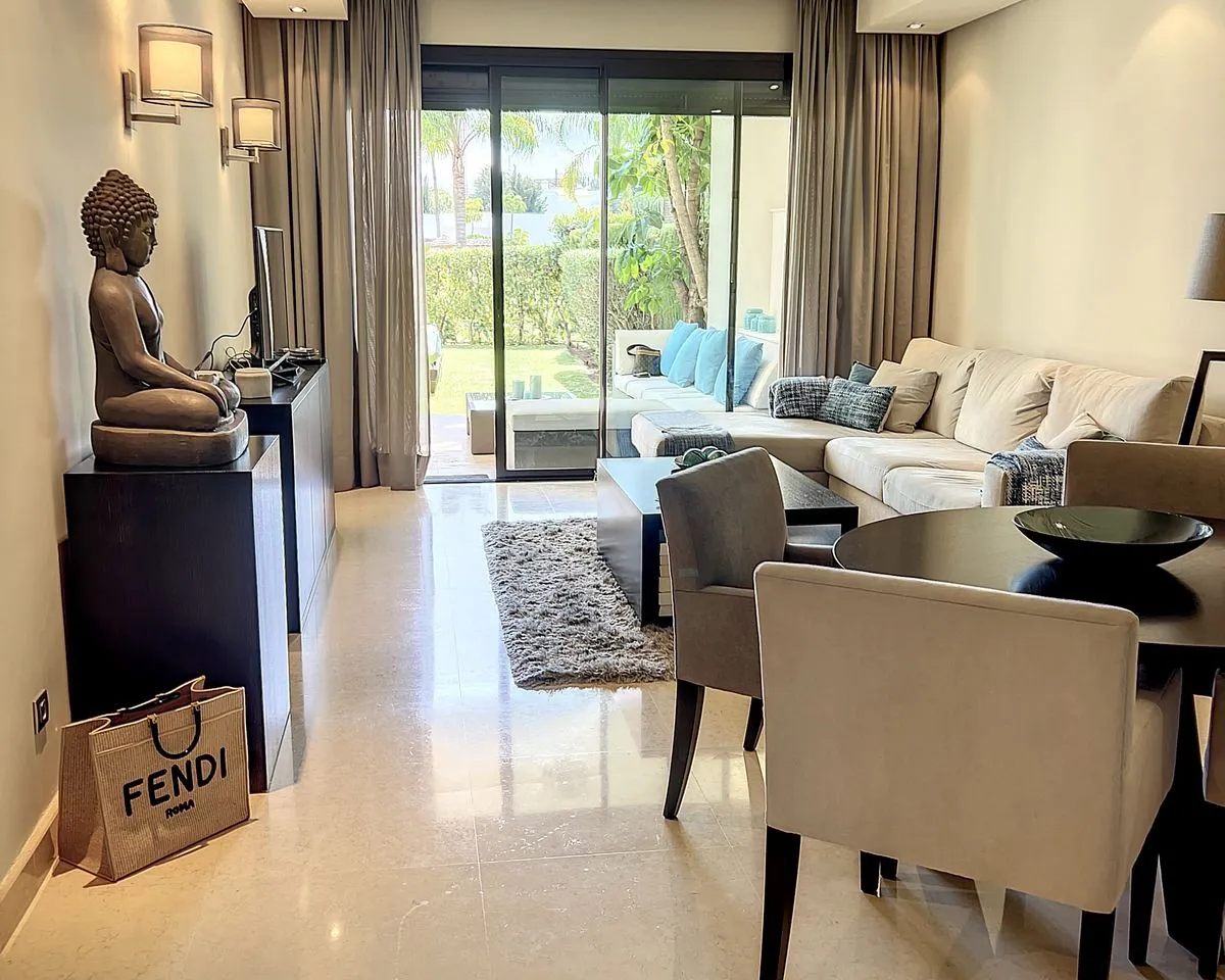 debcea82-9f01-4bc3-896f-fc49f25f86ef