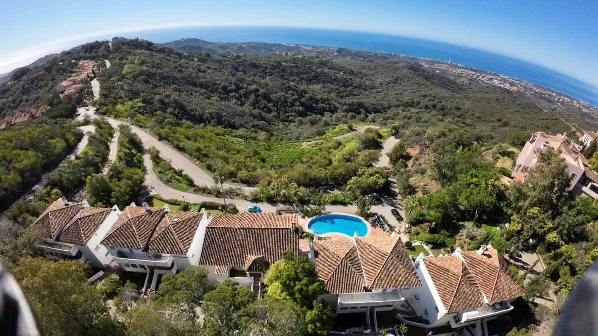 3466f6ef-387c-4eef-abcf-dccbc0a0cdf8