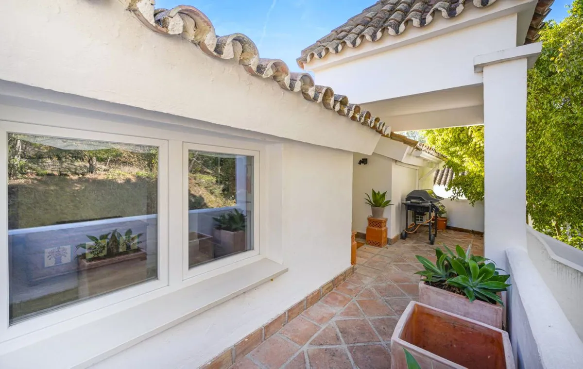 f290113d-7b61-49c0-a4f9-c36b681a1f92