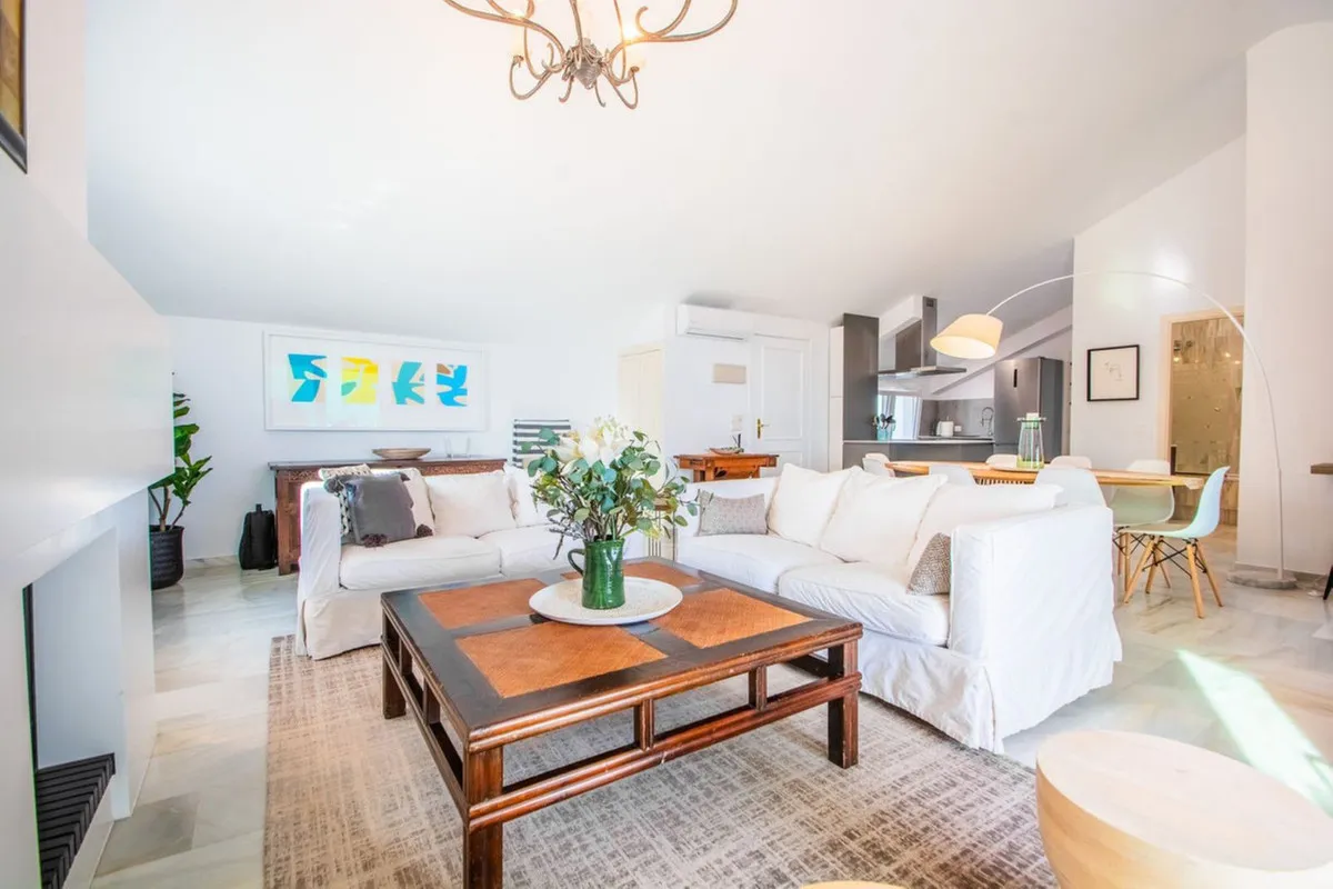 f7f17b43-7ea1-4b6d-93c7-28b7642a71e2