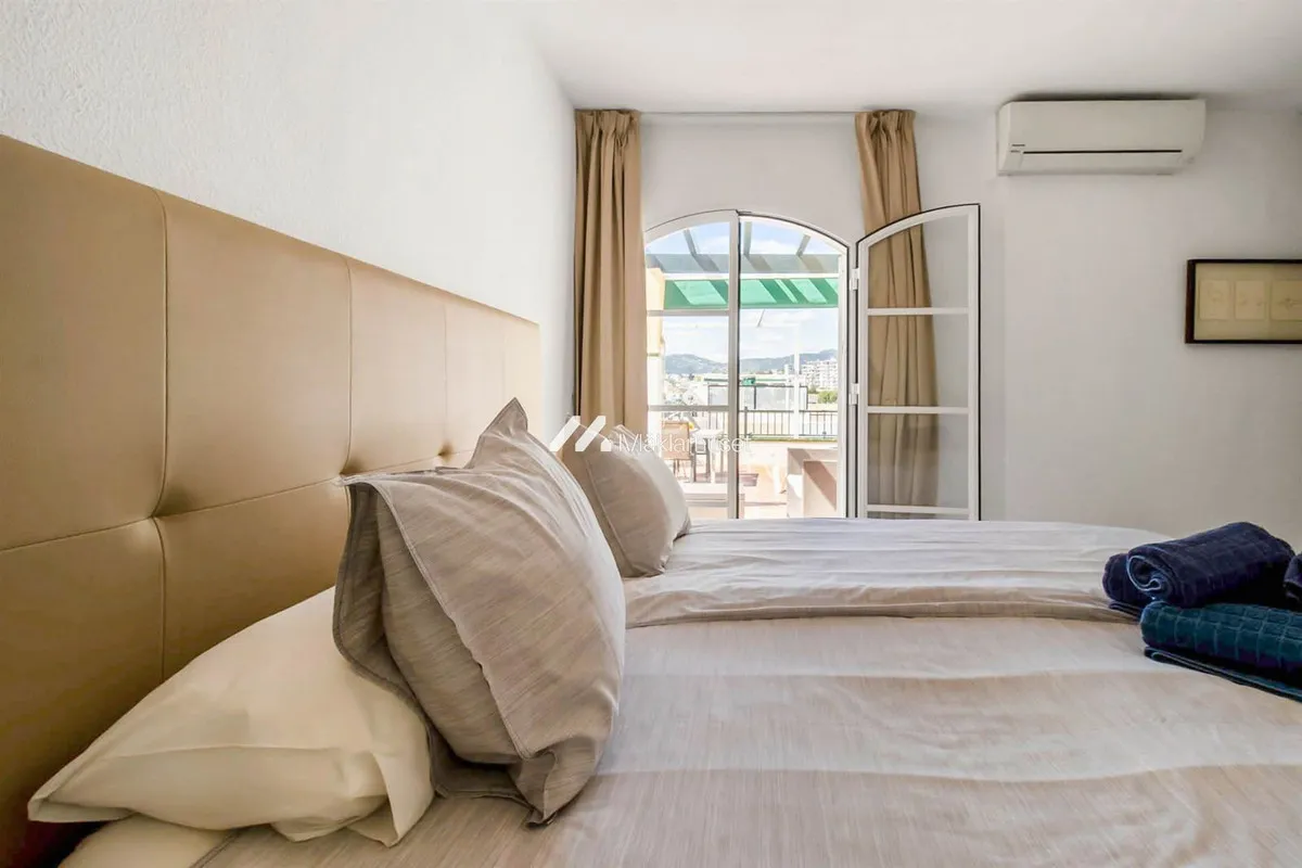 2dd4282b-a8d5-4f7e-8938-164a0ecf436e