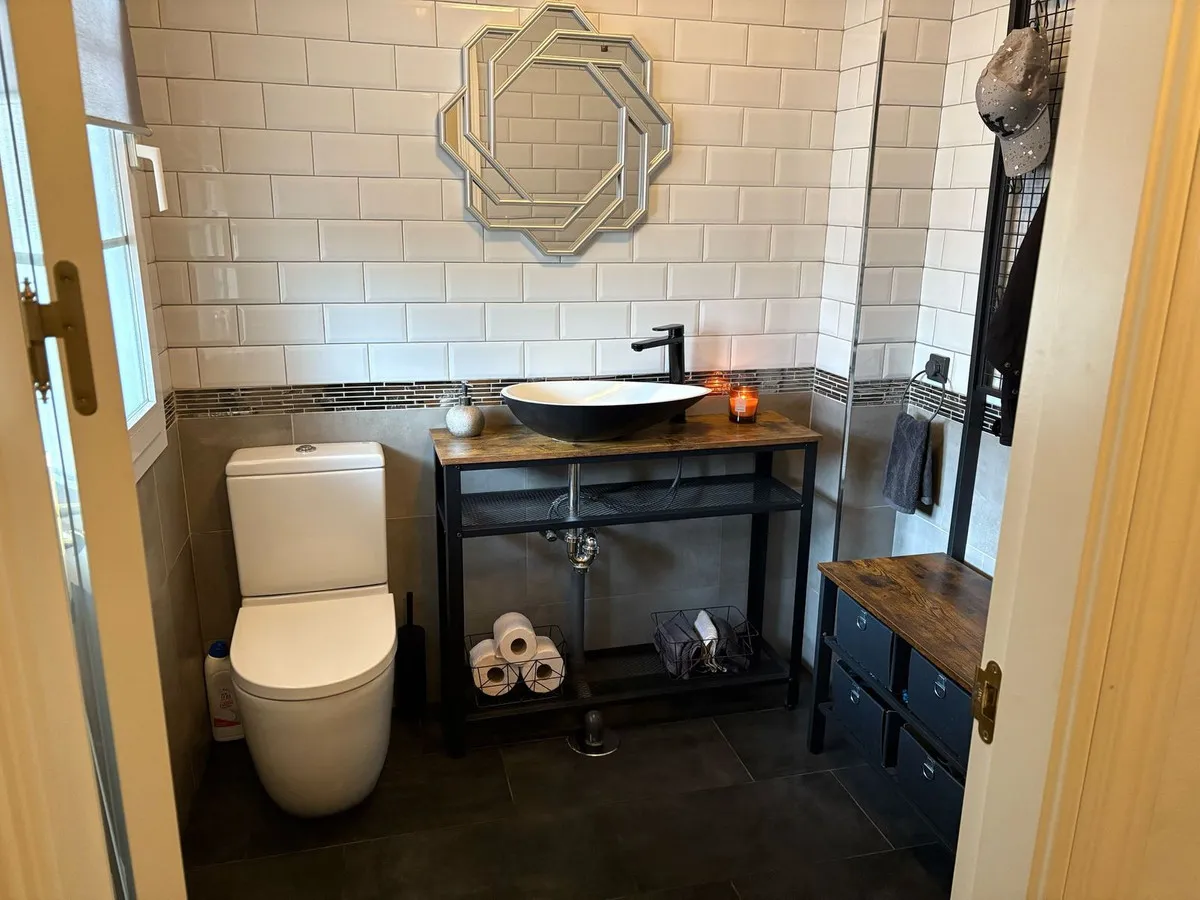 06aaf1b1-bb30-4fc4-a07d-67c6dff51e9c