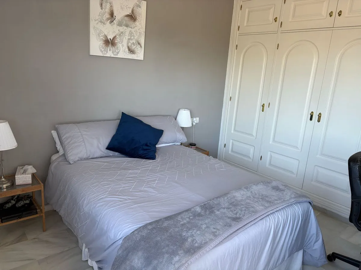 78eee6a4-fdbd-438f-8011-b3326385df36