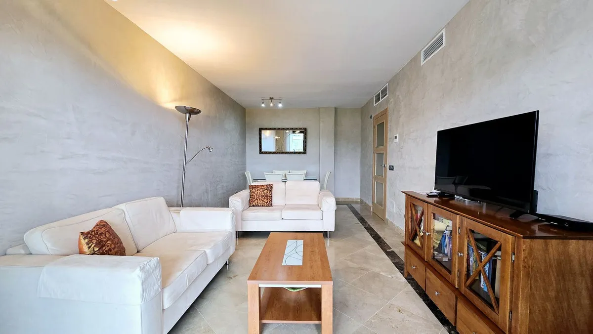 e5fed5d8-0443-46ad-bcc1-f26f065ee73c