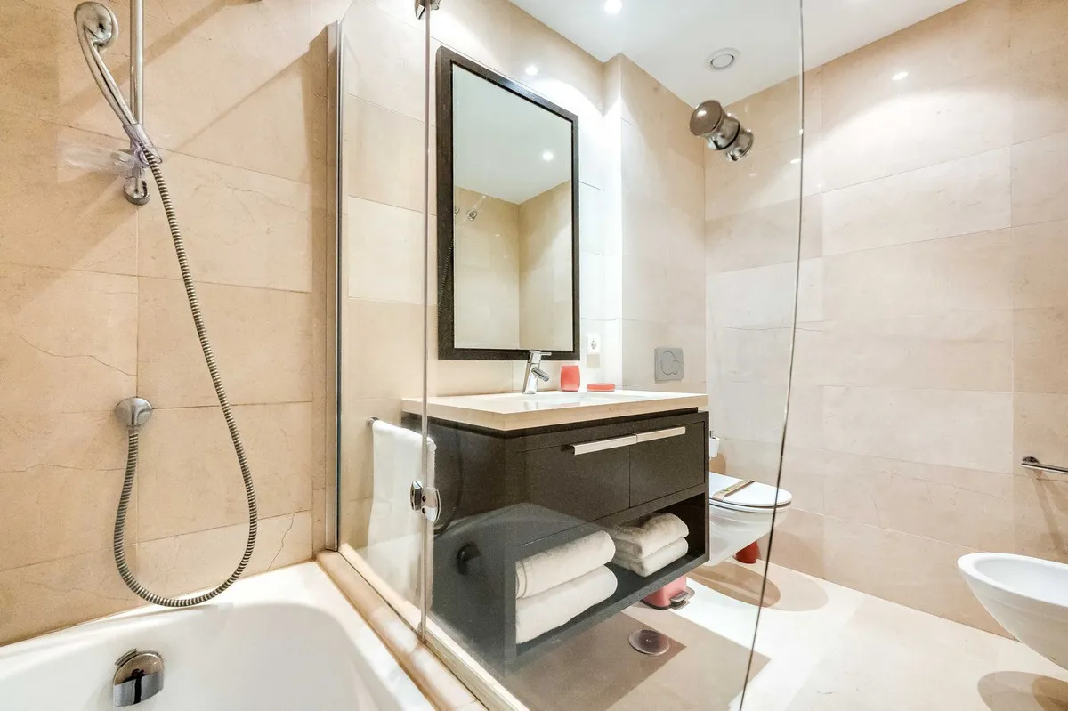 107aef07-1cd6-48a0-afca-2ade5db314d2