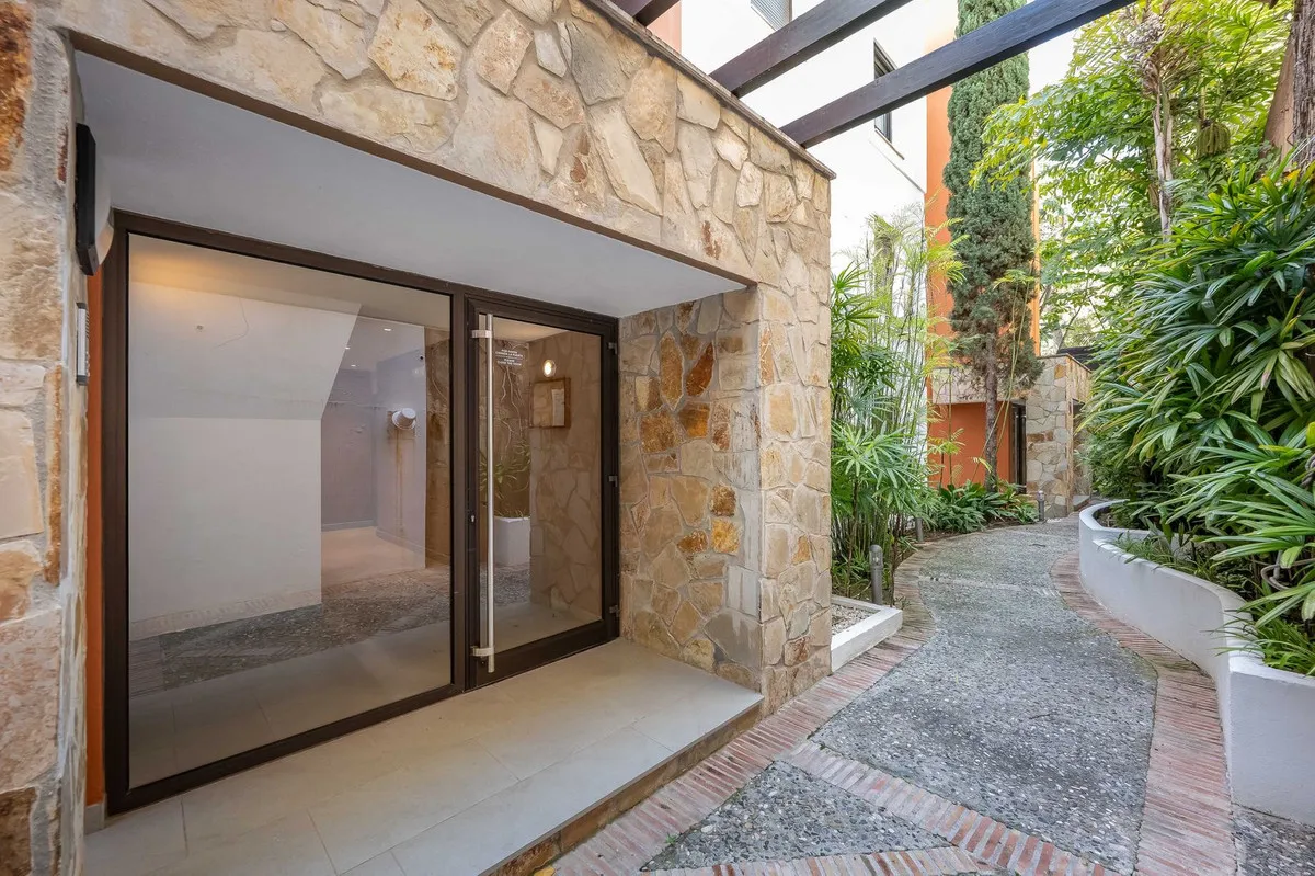 7cf82bb6-47dc-43ec-bb5a-200d729fdc1a