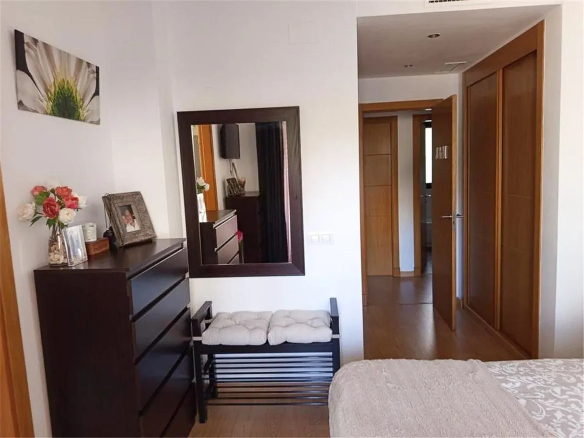 b7f901d7-a182-4694-a9e1-aec6b431f72f