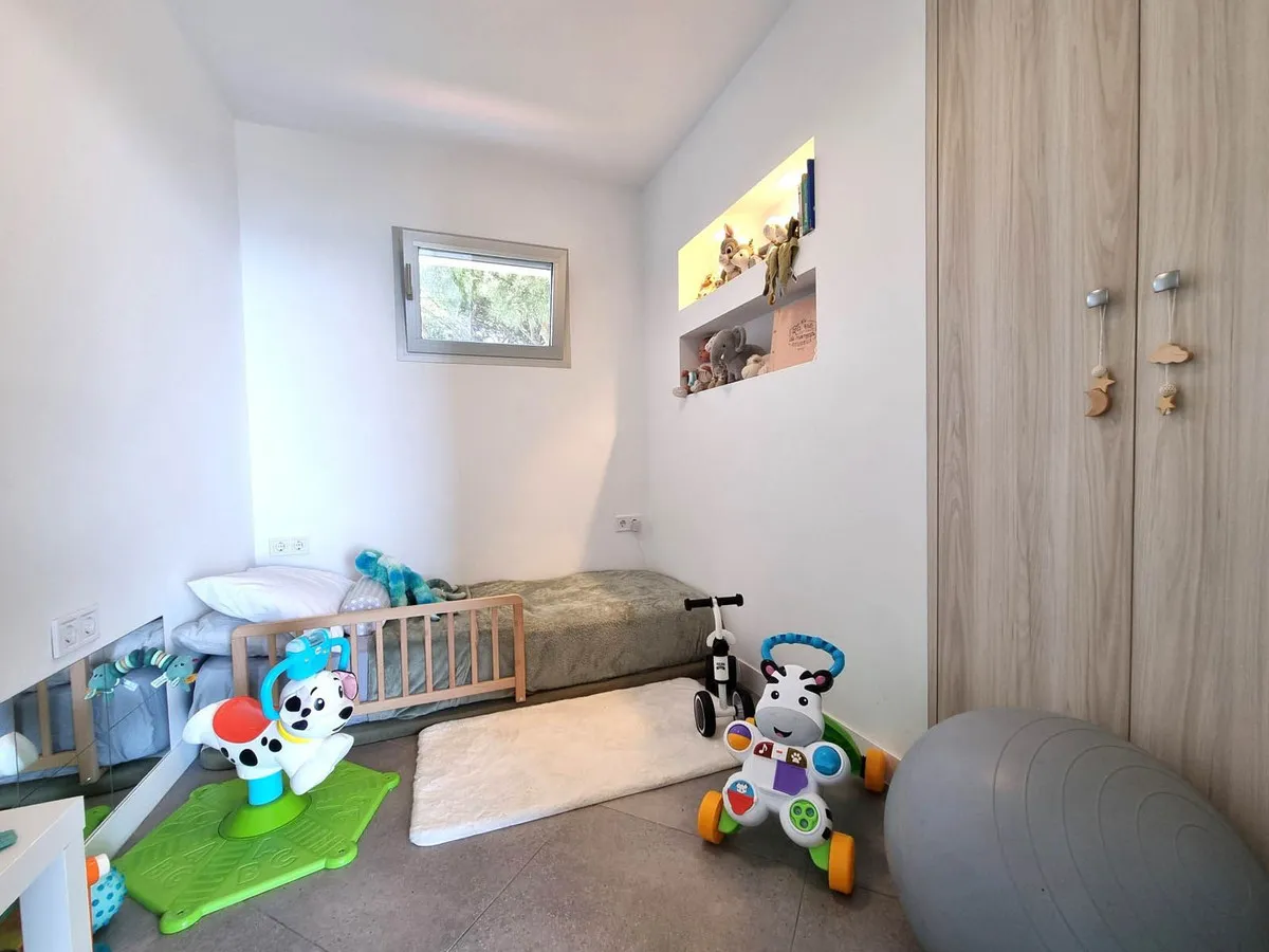 16233a38-0647-4905-8a84-671067fa2e46