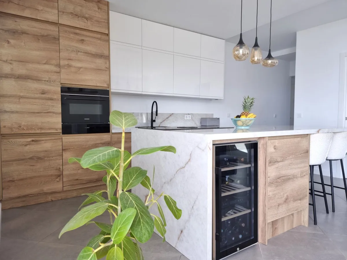 6c3862f0-4fec-44fd-aeb9-9159ffe666f1