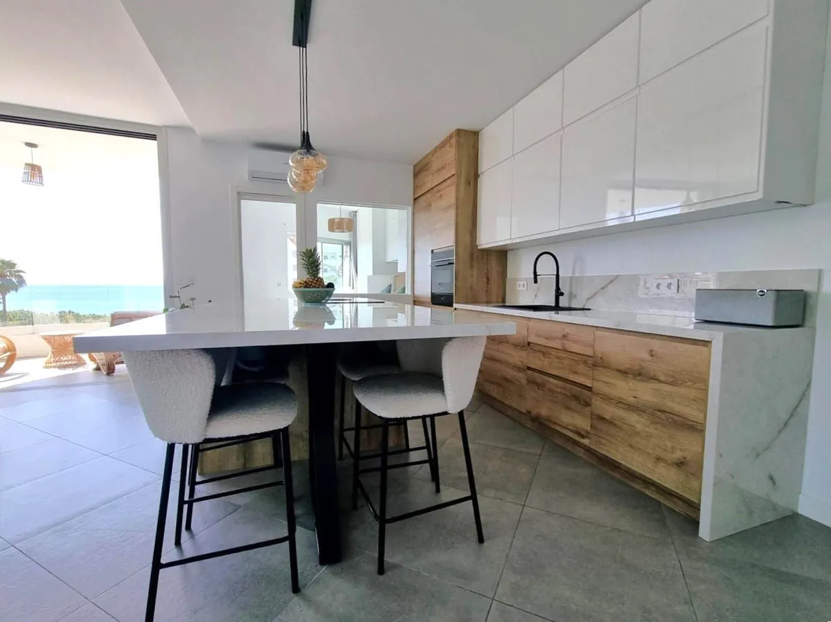 d8ac464b-362a-4ef8-a65f-c3b0cf079b05