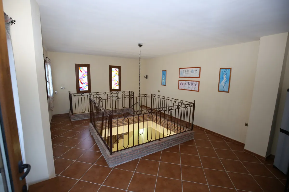 8cb3adce-f9c2-4c62-b774-589e8659862c