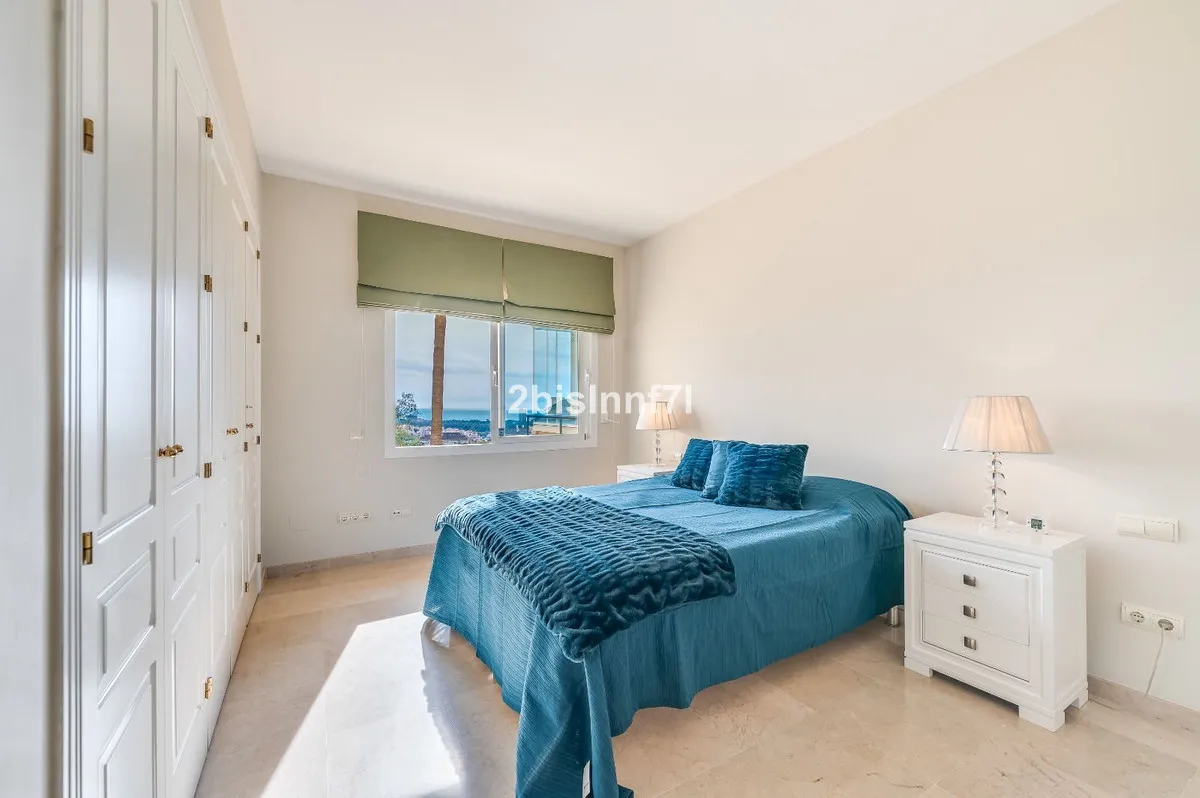 1d17c073-938a-4e62-9656-e31dfc904360