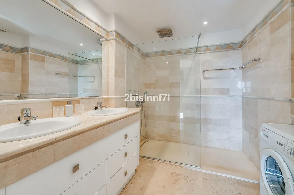 229815a4-7f75-40d3-b51e-dae333f2280d