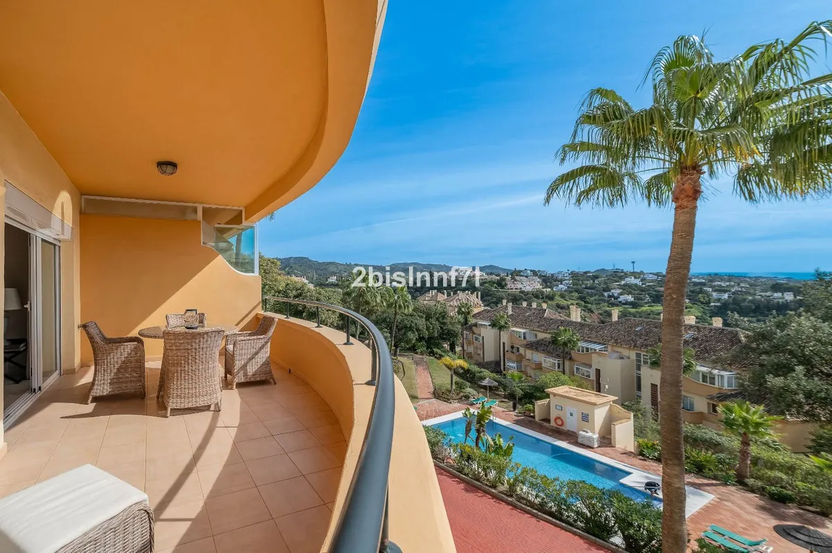 e9d76571-0530-4f6e-9ca2-60b6fbe18160