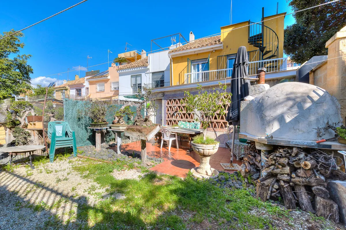 37acc546-acb0-439f-afcd-5175d2616614