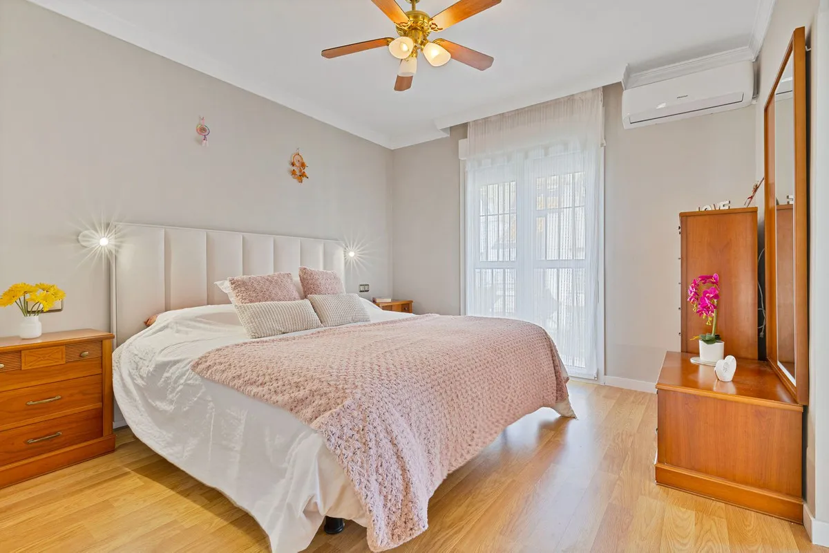 5cc6f555-9e72-40f5-b41c-22d082977127