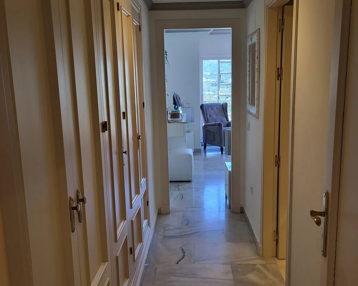 31a17de8-3606-4969-b1c8-60c1ffd96c4d