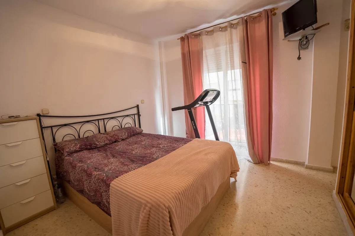 8c28091a-4b09-420b-8cc0-5127a66cdb52