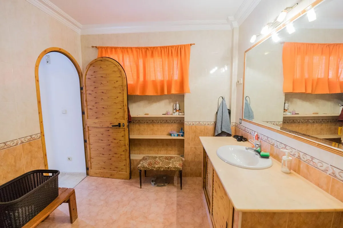 ccedb5f4-5133-4299-922a-9b9fdae607d2