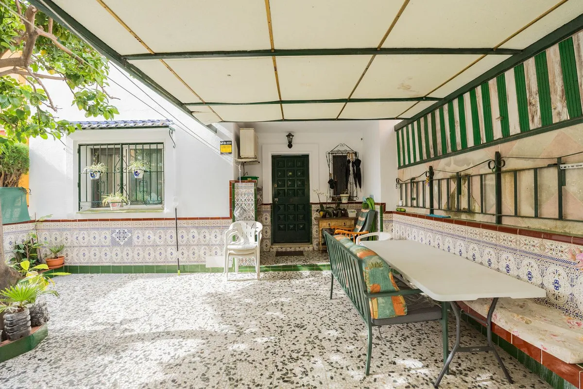 e27ec199-a36c-4ecd-be68-3b2a020b482c