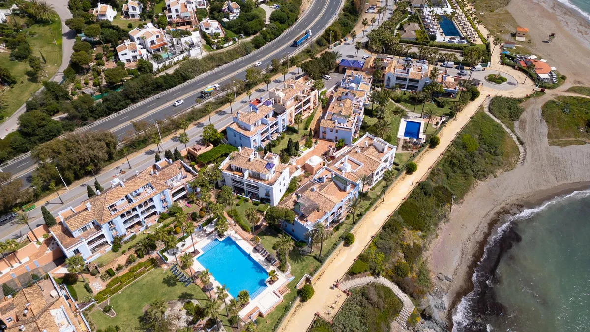 8da1105a-db31-4447-b285-e320dd5c1e3f