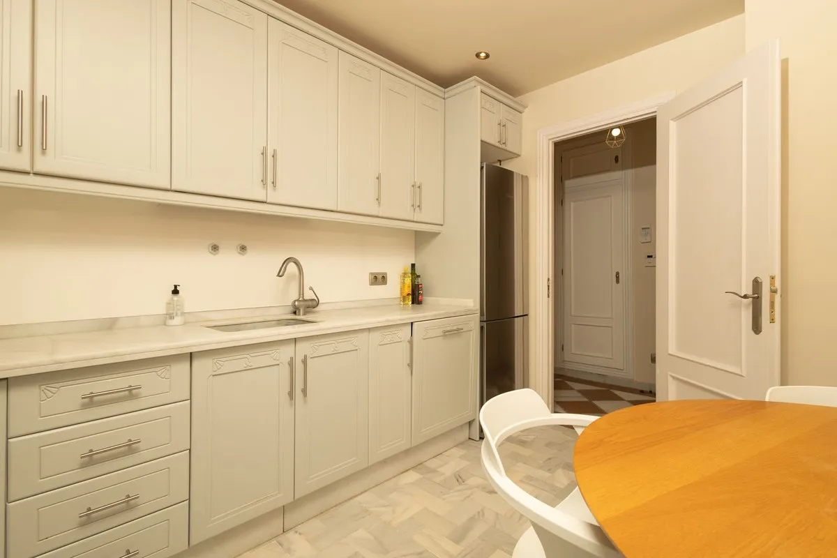 a5ee3f88-5c4d-4550-8d79-a26563dbfbb0