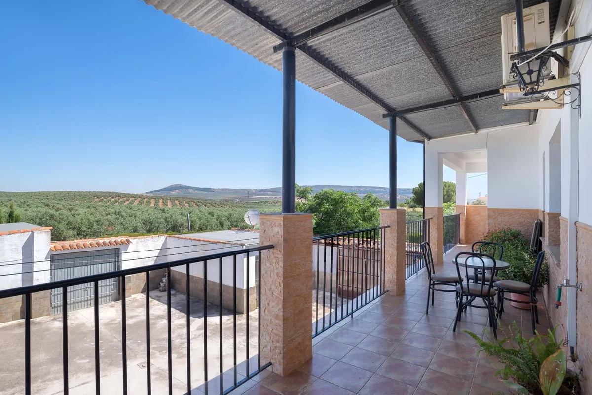 2aa00f11-d1e5-4ce9-b448-8704055eb4b9