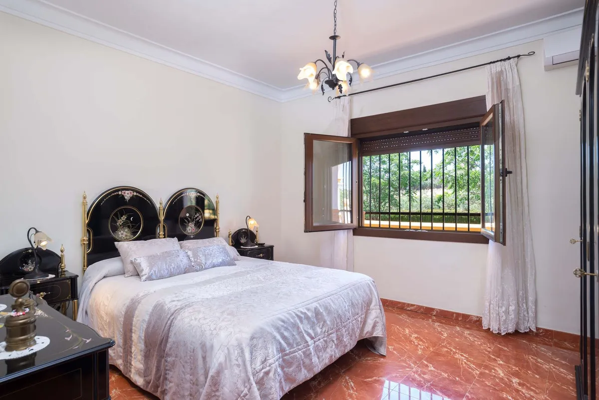 4fa6f5e6-56d7-4d19-9096-d401e2d72b2d