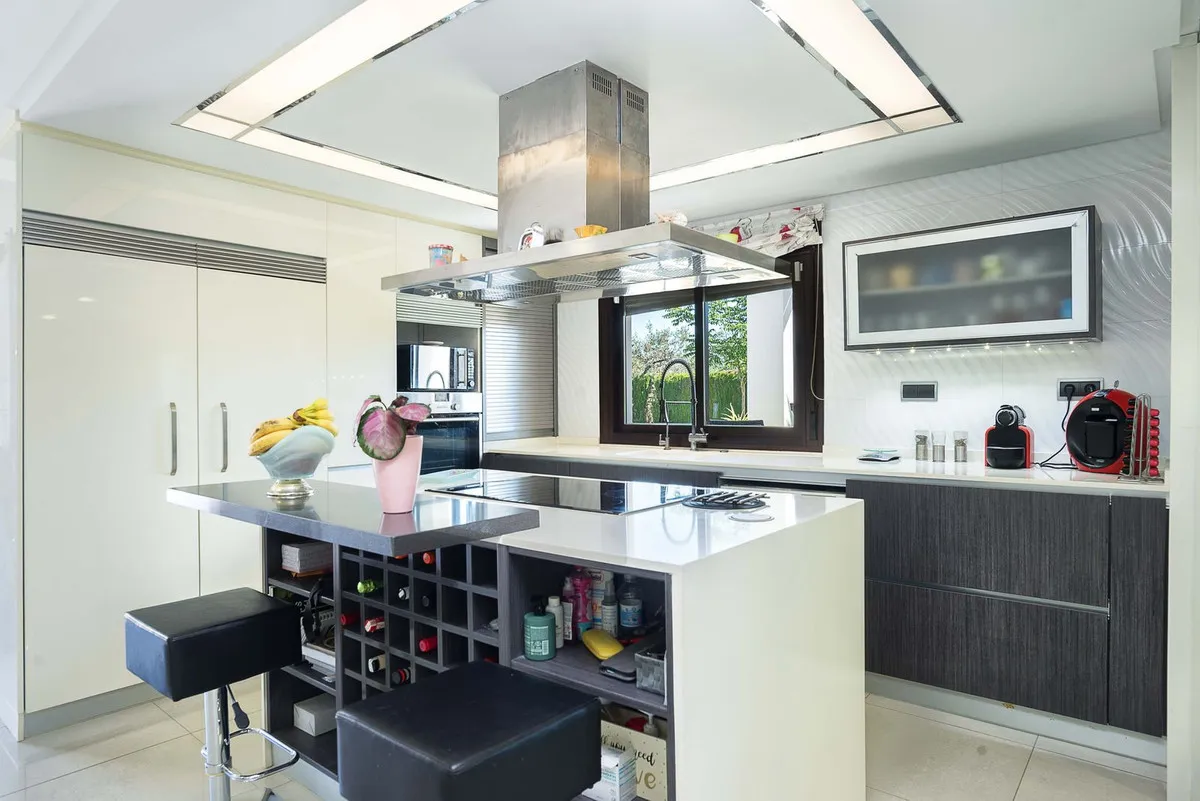 cd61ce10-e855-46ff-88ac-4901688620ed