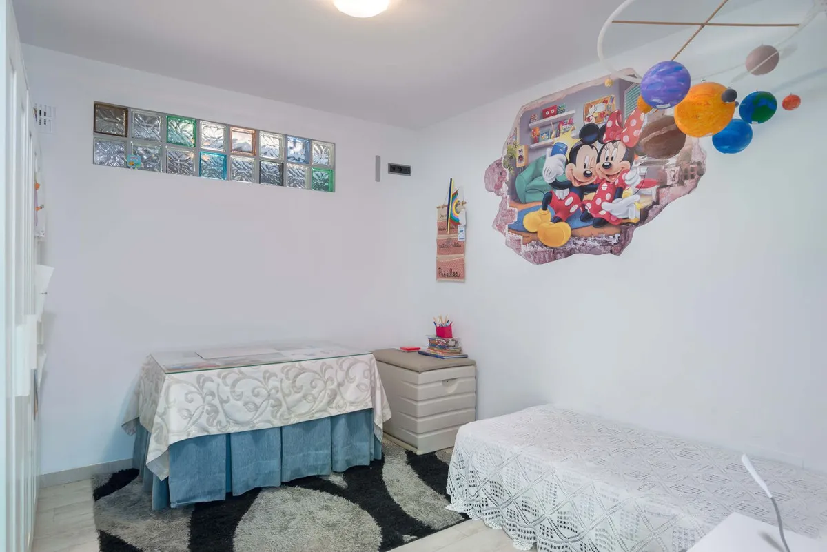 cf6e8856-071a-4ccf-842f-b7b5d0934bd8