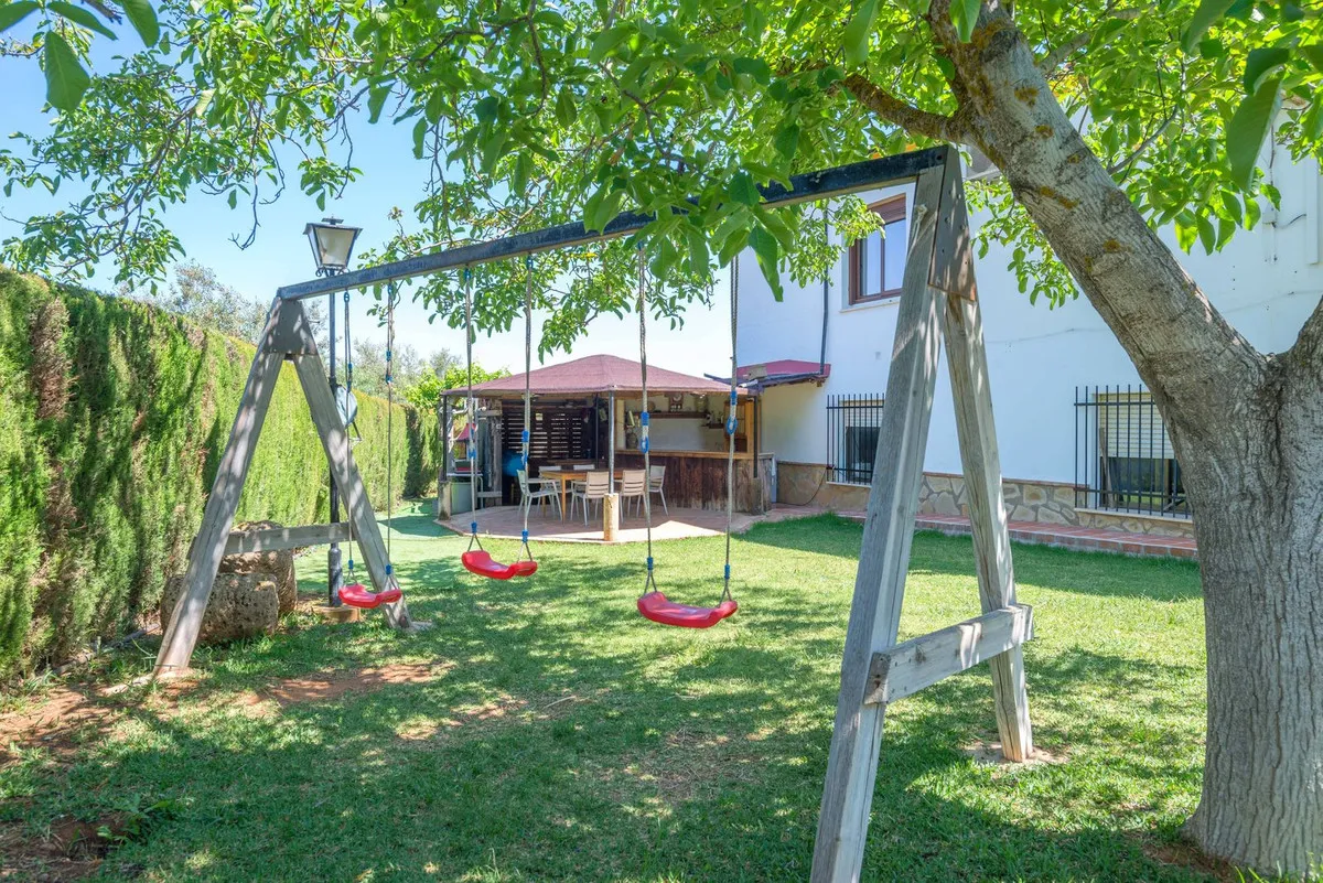 eee9e92c-cb26-477f-a92c-85fdd60b2727