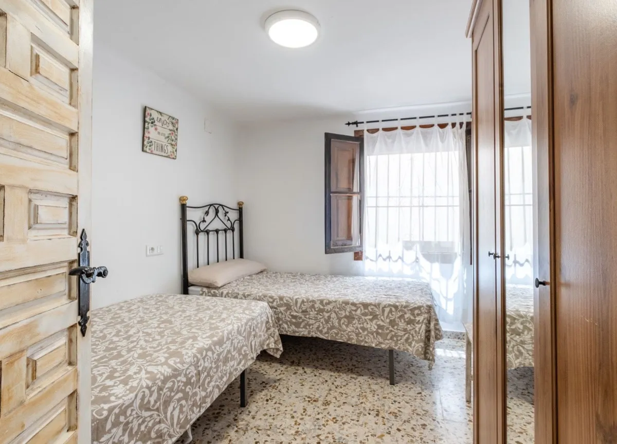 31bd5653-97c9-4af2-89f8-e9deb3afc1aa