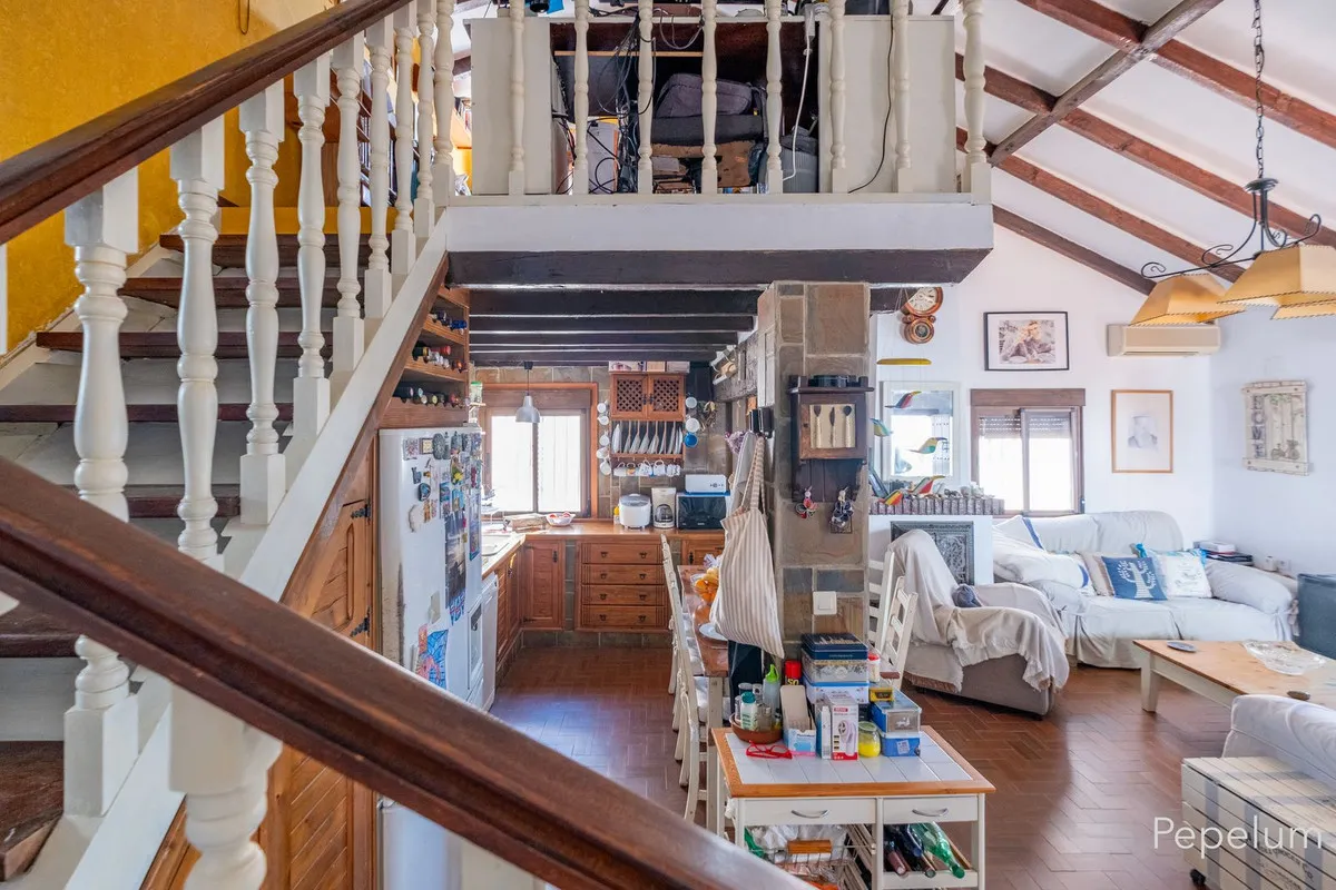 44ea33da-6623-4138-893a-048c22422fce