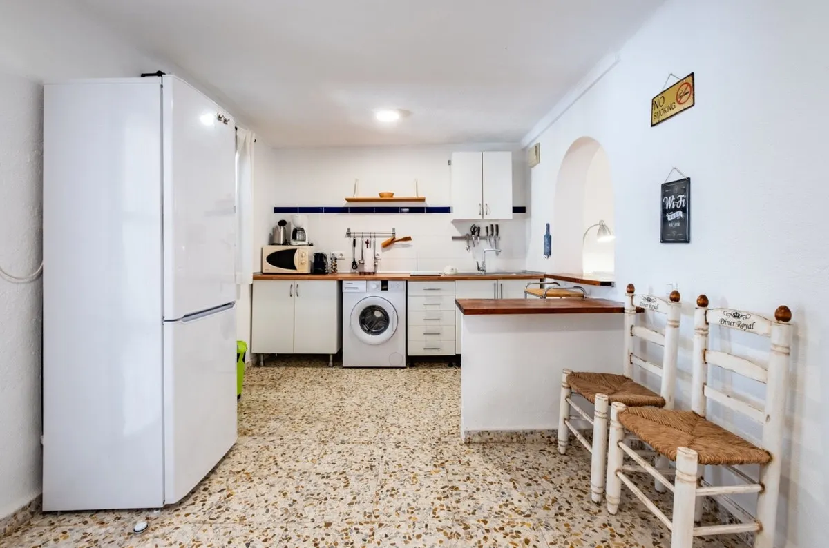 5b2c5c2d-6a20-4ea5-95fa-e9f2a3cd617a