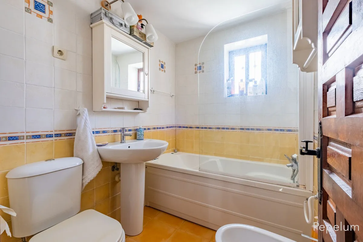 7de19100-40a2-48be-85ec-ad94840cec27